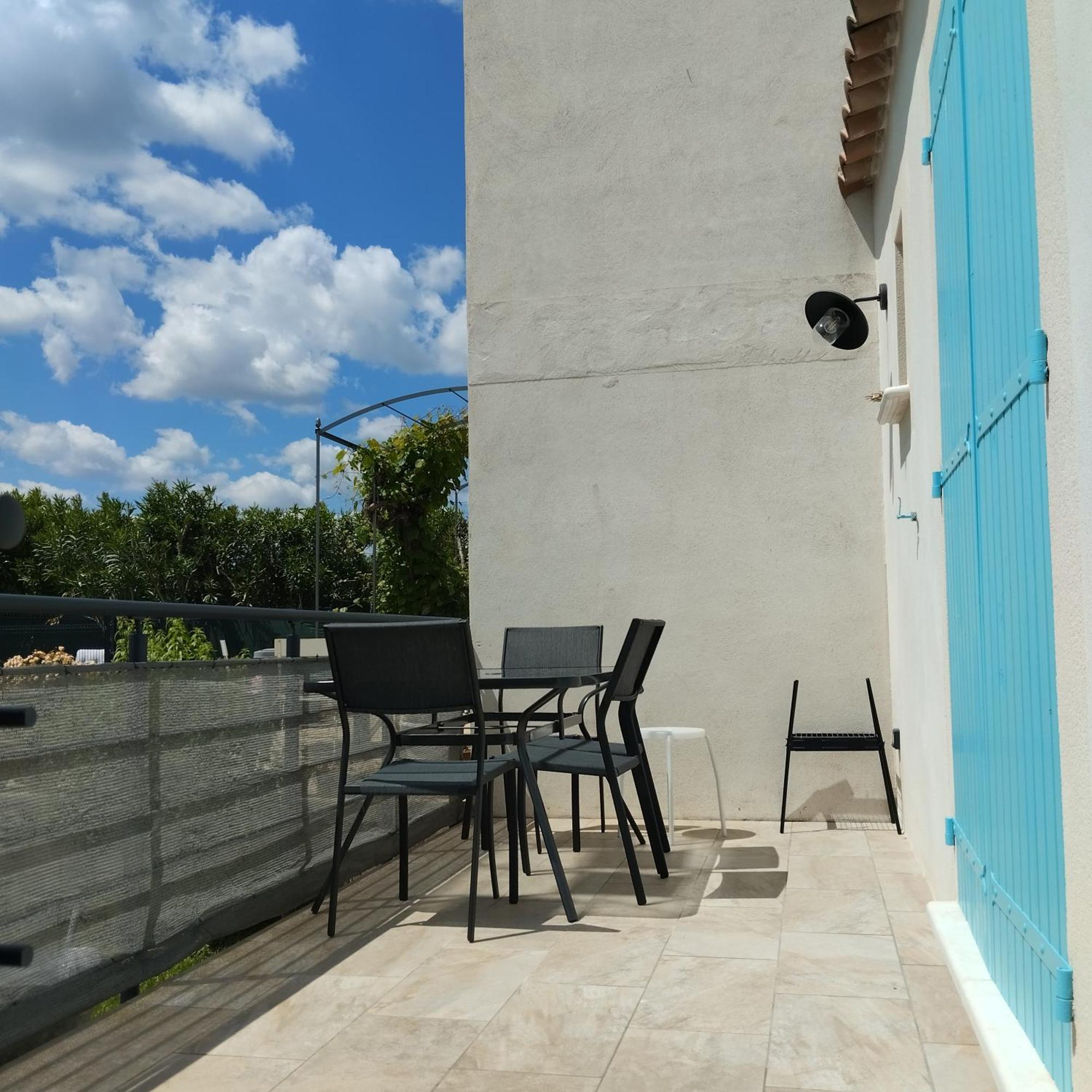 Studio Pont Du Gard Sernhac Pokoj fotografie